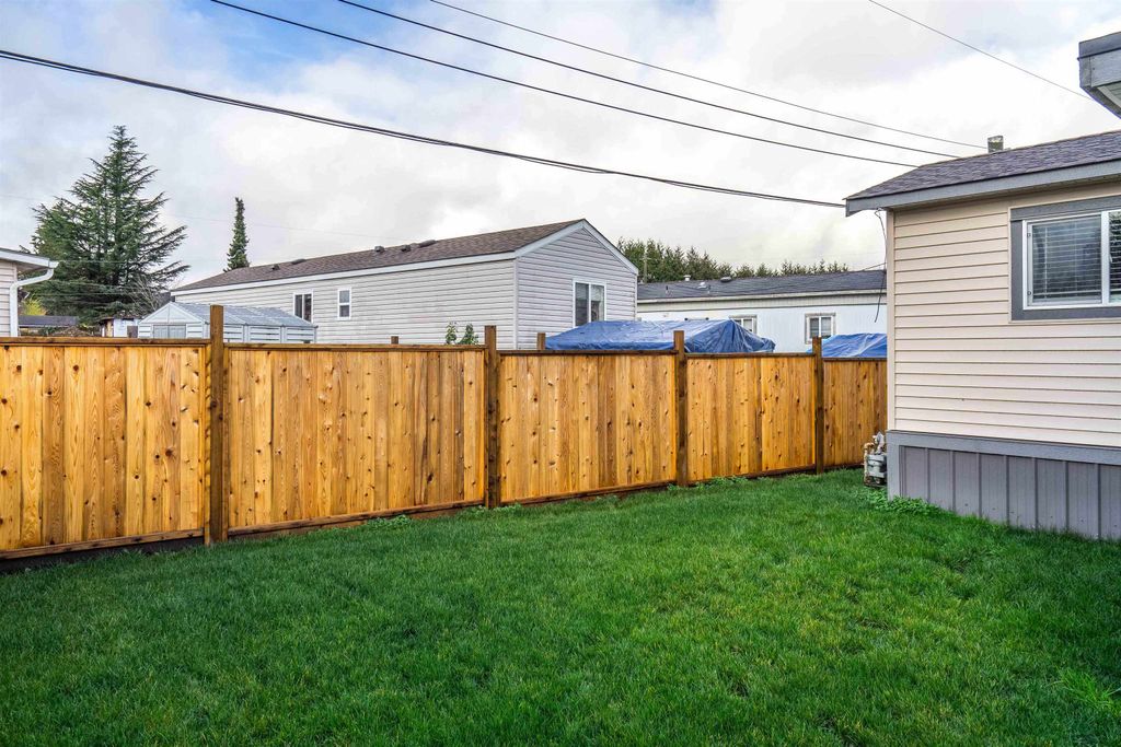 listing image 1108294281474223268