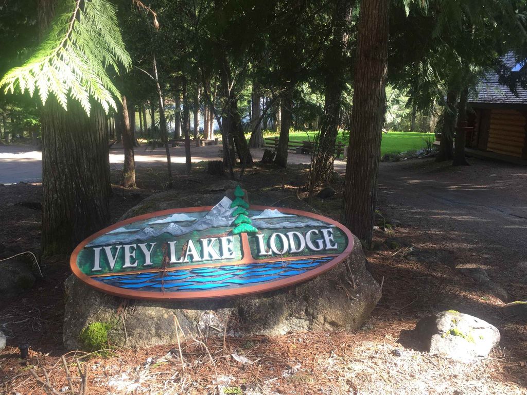 listing image 1103934502713662930