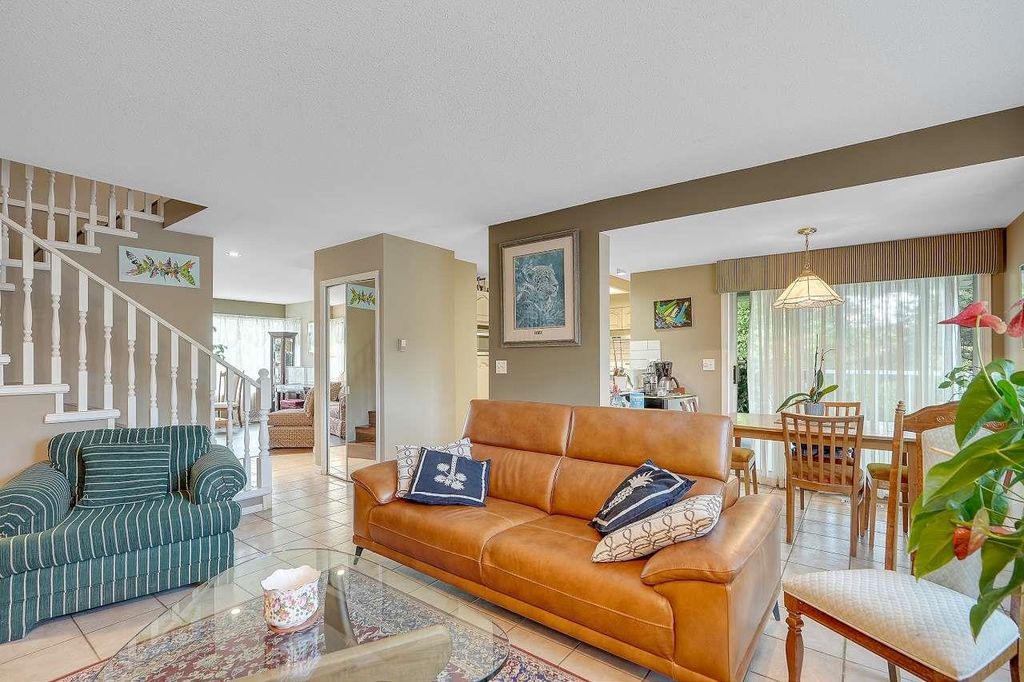 listing image 1106974979106991114