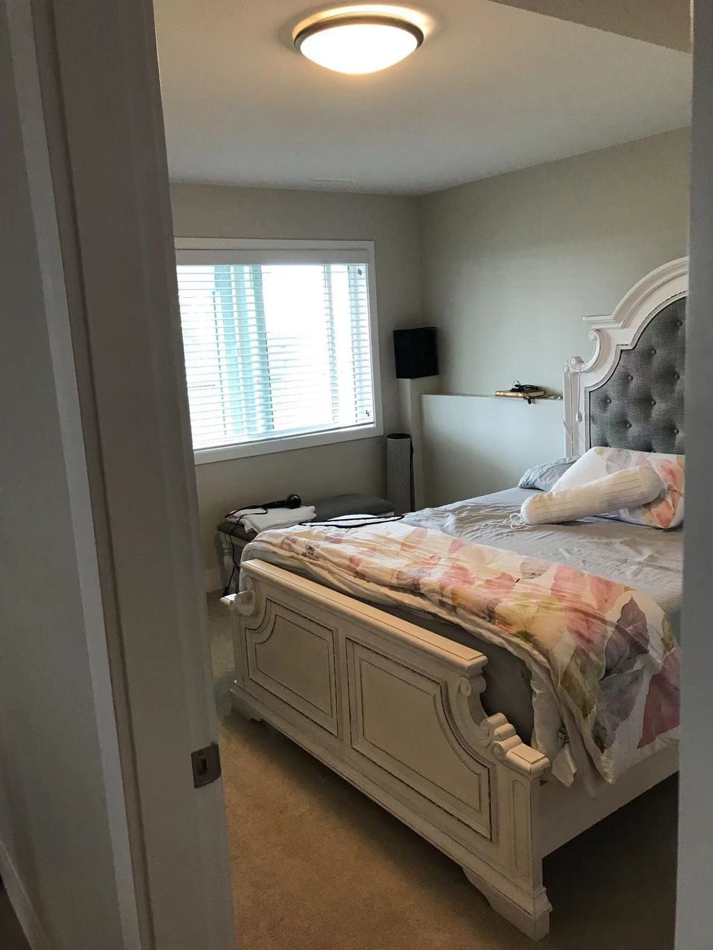 listing image 1101789370946875133