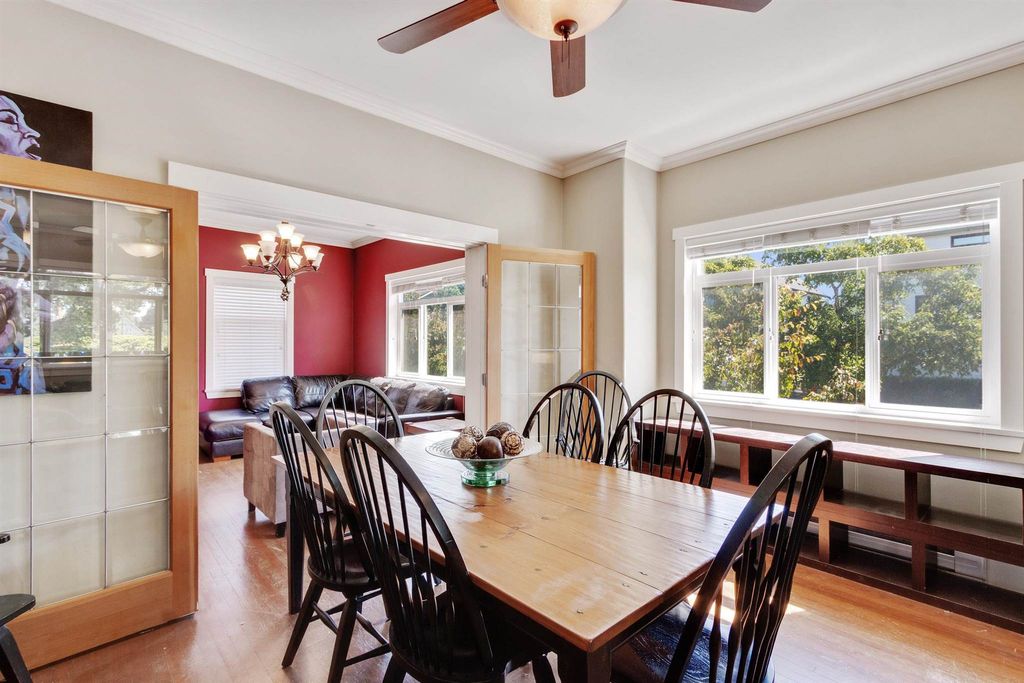 listing image 1105892163321562249