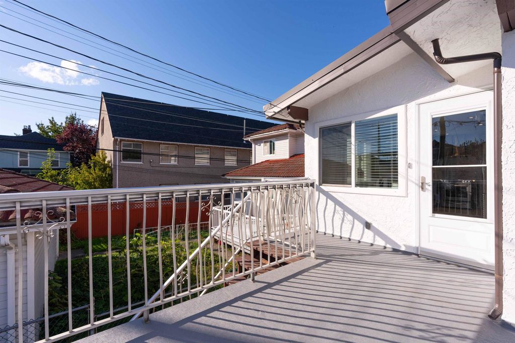 listing image 1105741369292517237