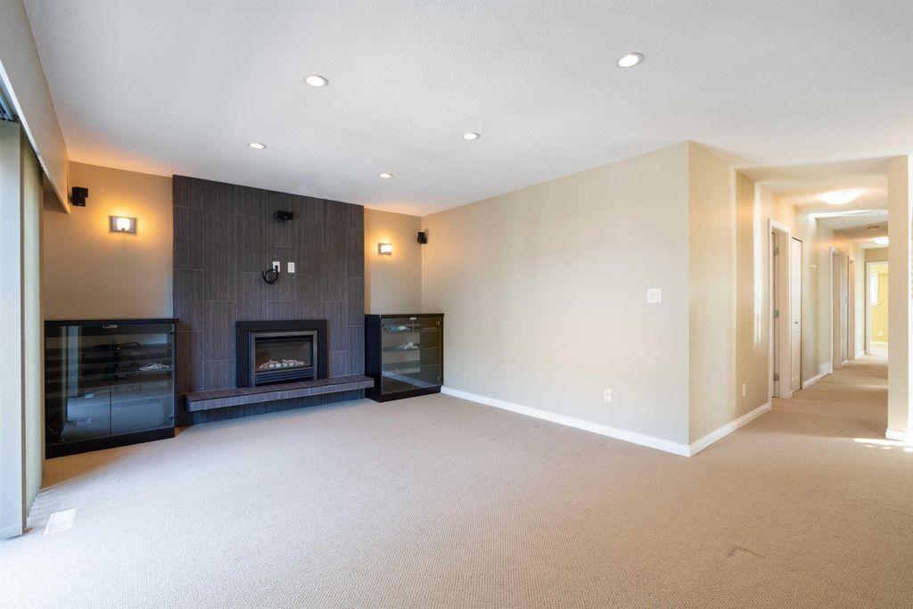 listing image 1105779347168056050