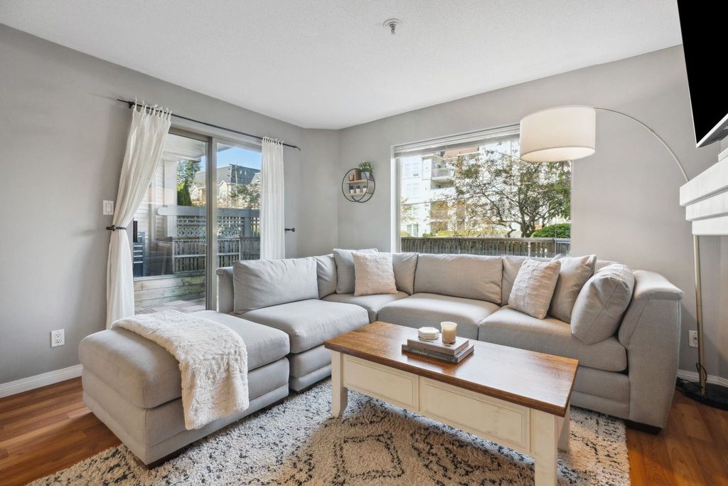 listing image 1106245272133686167