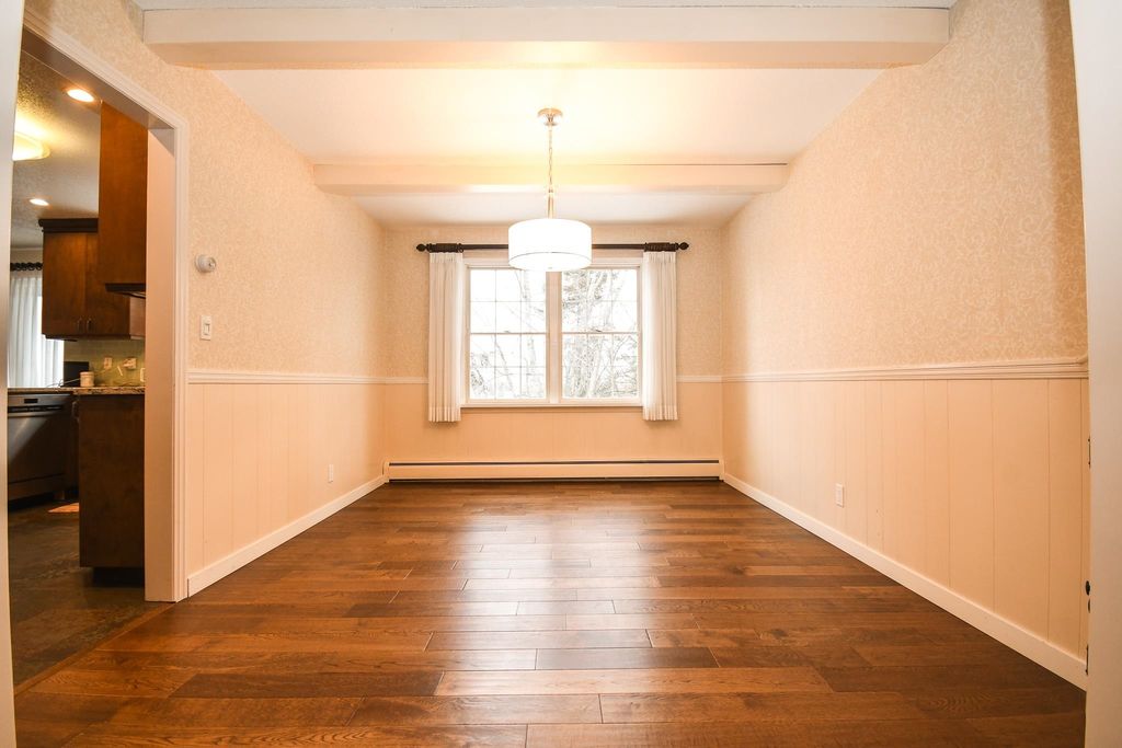 listing image 1105431880162771302
