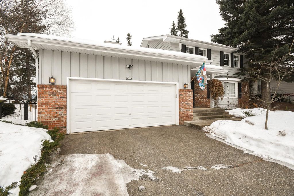 listing image 1105275458462599060