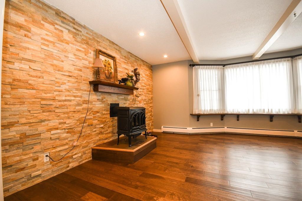 listing image 1101919251251820041