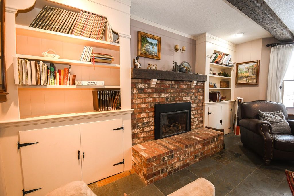 listing image 1107554560062254290