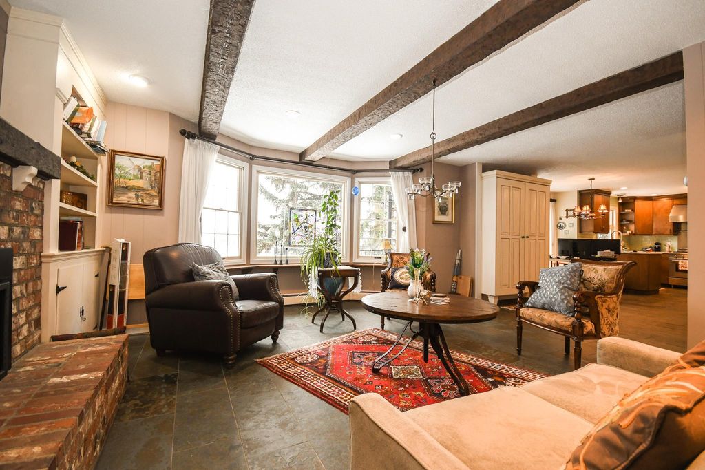 listing image 1103011349852246524