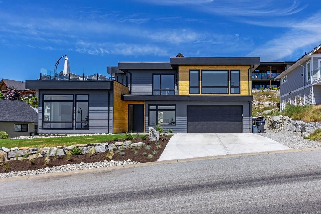 listing image 1105679623351217546