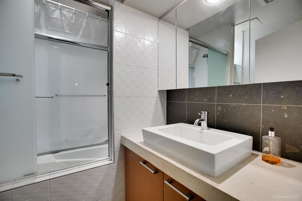 listing image 1101067620287309662