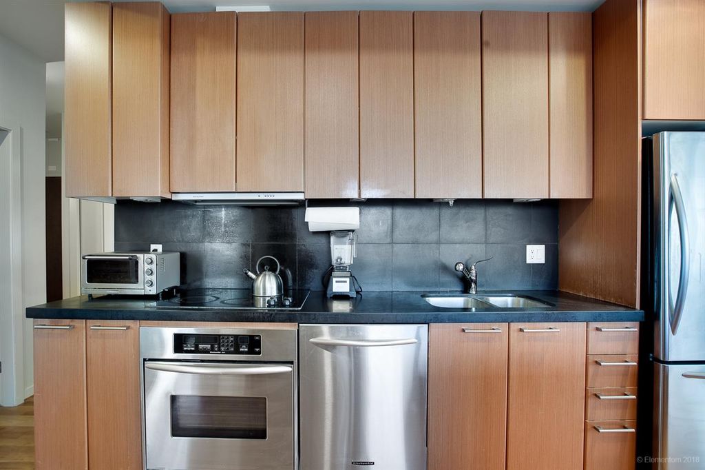 listing image 1105408190389639984