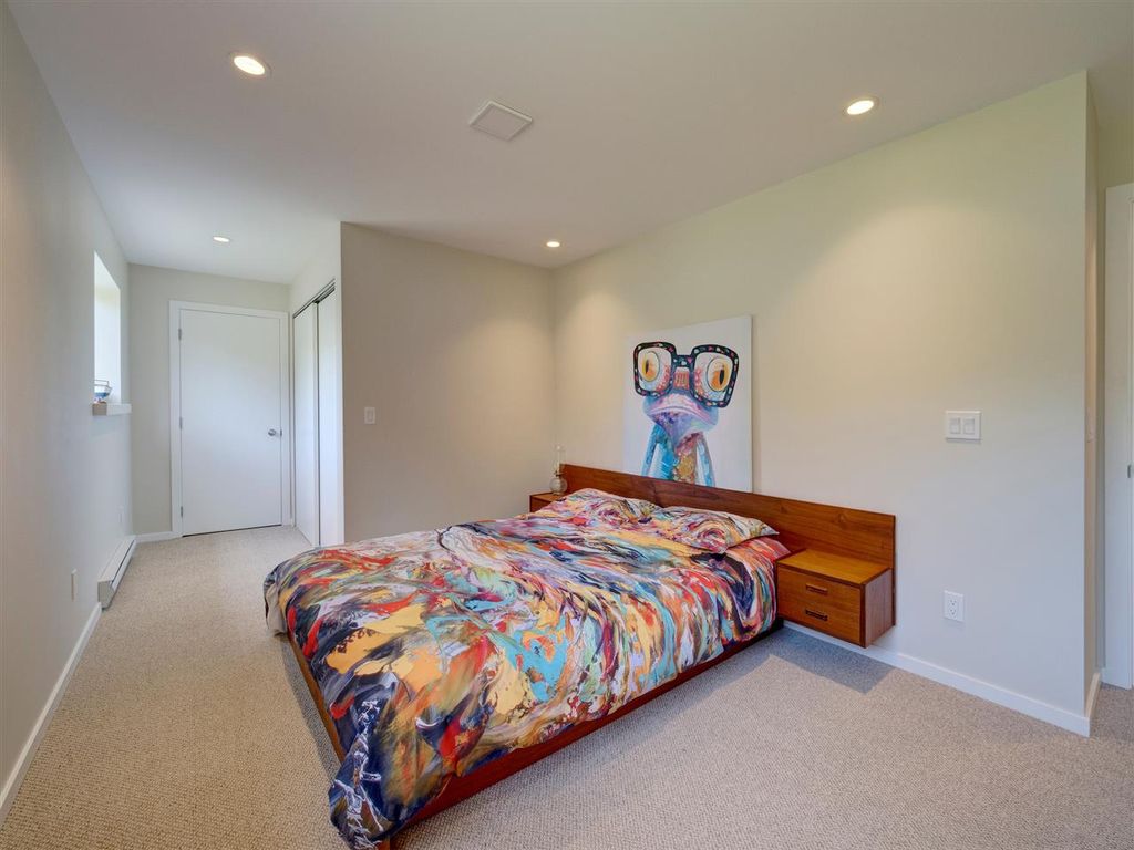 listing image 1101023724375220837