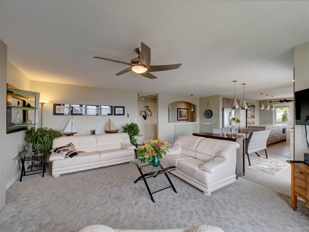 listing image 1101103028654641730