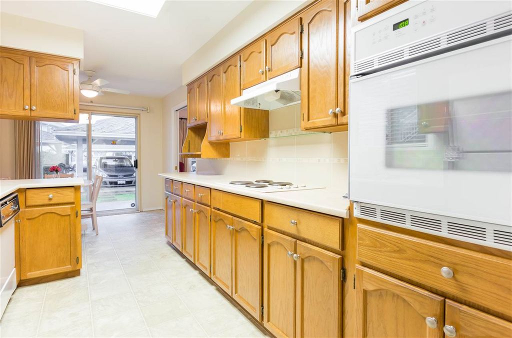 listing image 1100627882905727043