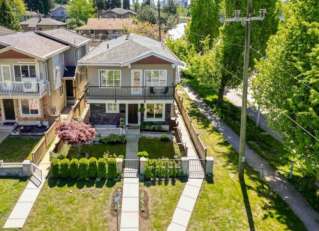 listing image 1105188145800585102