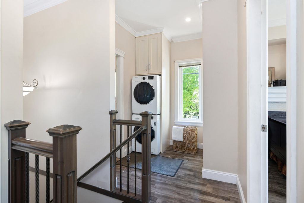 listing image 1108391960931535718