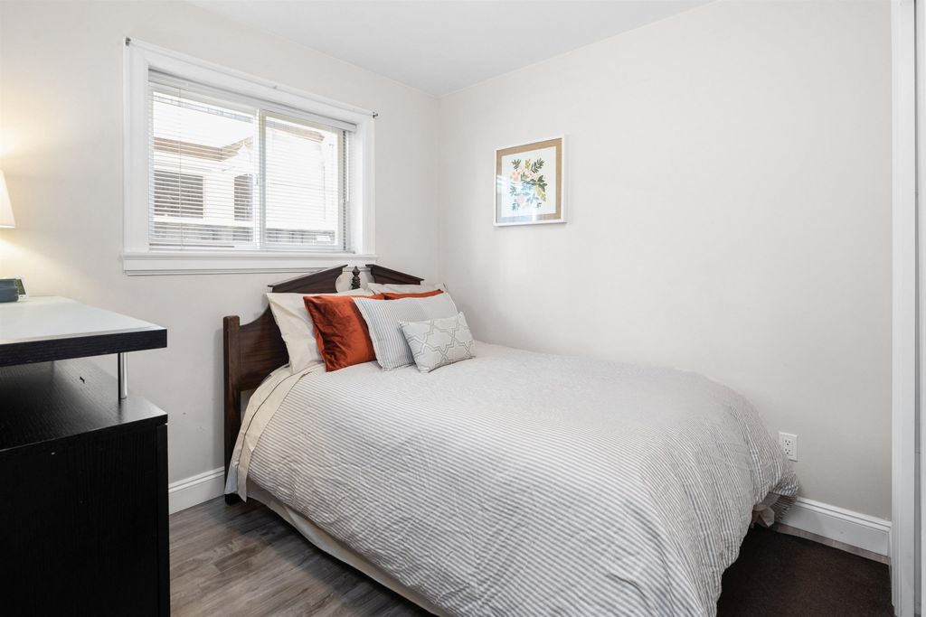 listing image 1103202298894181330