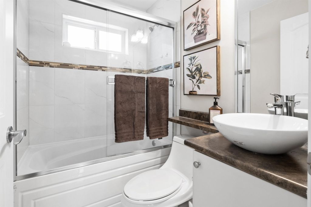 listing image 1104530785261767523