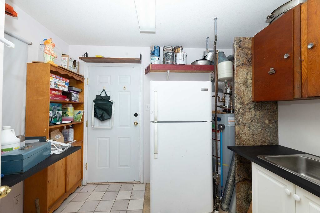listing image 1100980590420930054