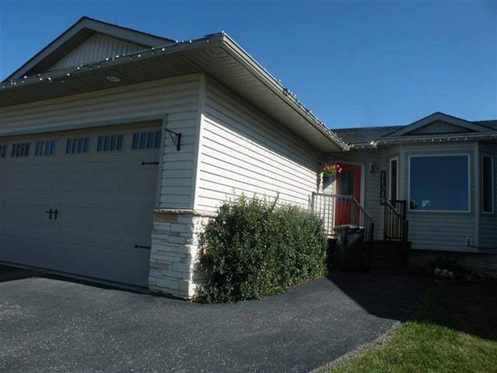 listing image 1107332607618935166