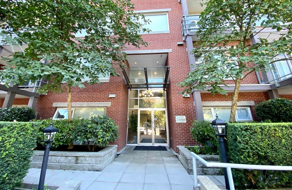listing image 1105230847785752778