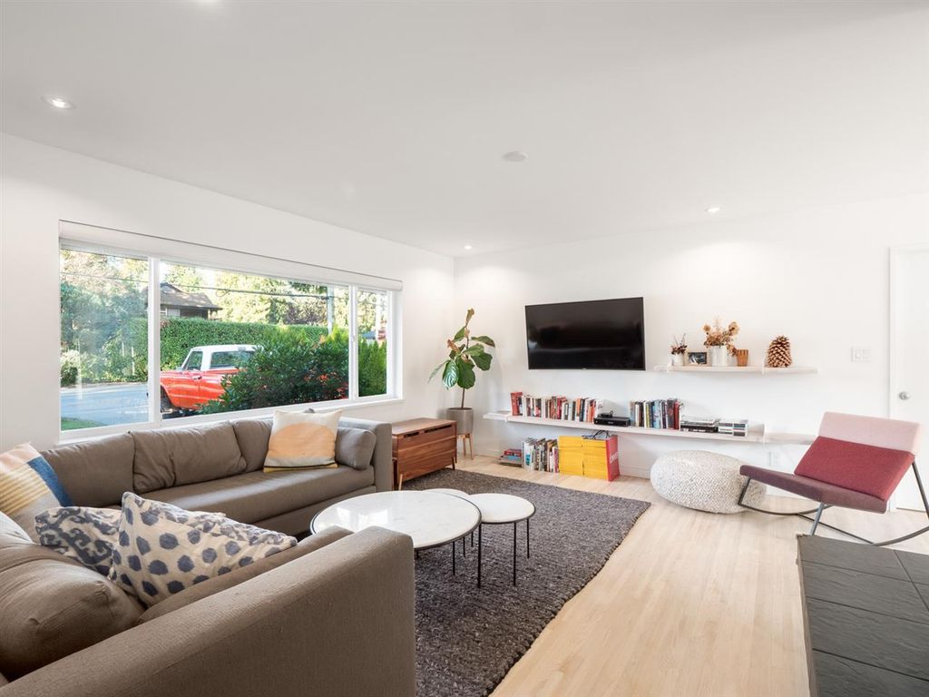 listing image 1109881295558584315