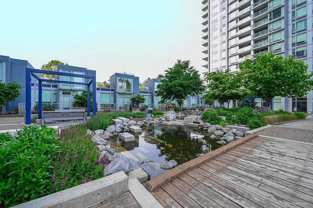 listing image 1109525932977010905