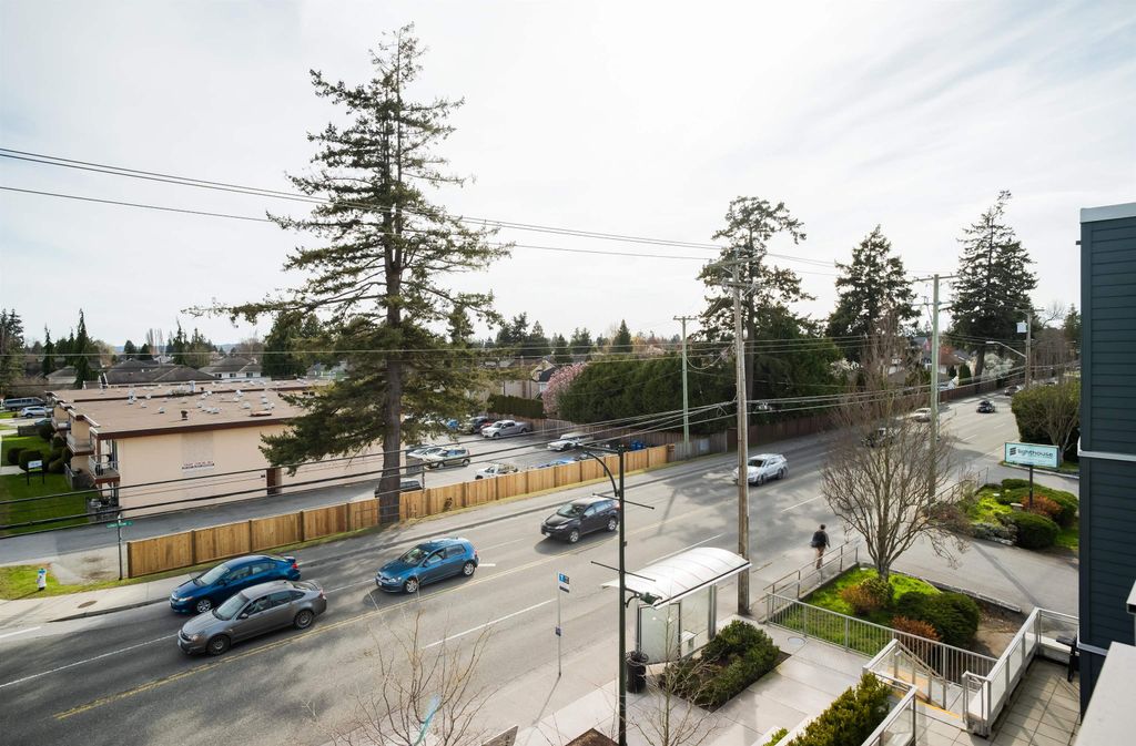 listing image 1107991376299263684
