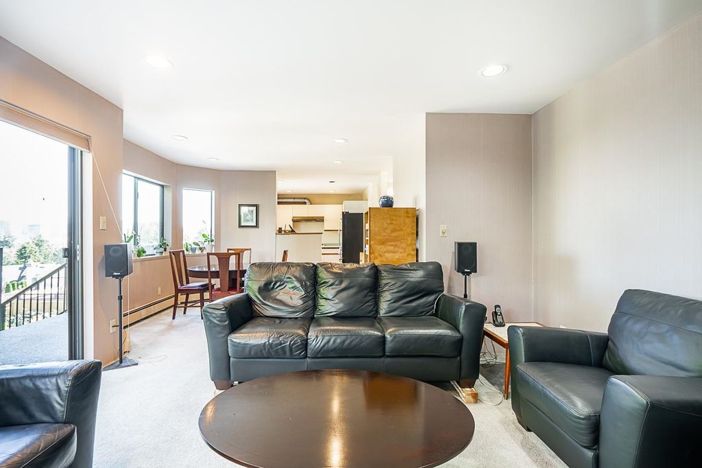 listing image 1101582191315216343