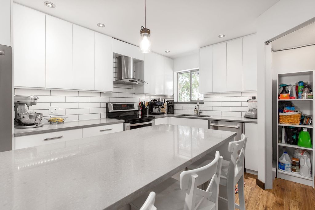 listing image 1107805257048227598