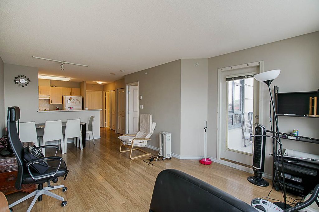 listing image 1106309496554725993