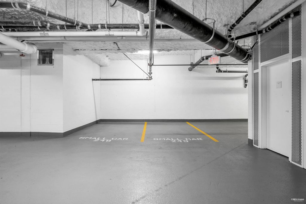 listing image 1104607214625703803