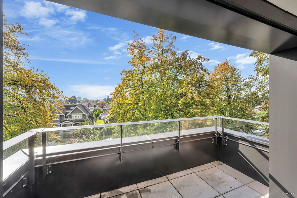 listing image 1103110360359391193