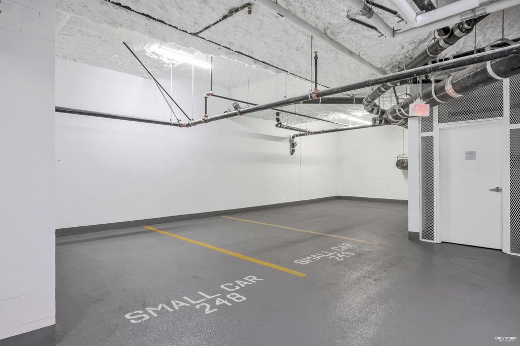 listing image 1108025909767213840