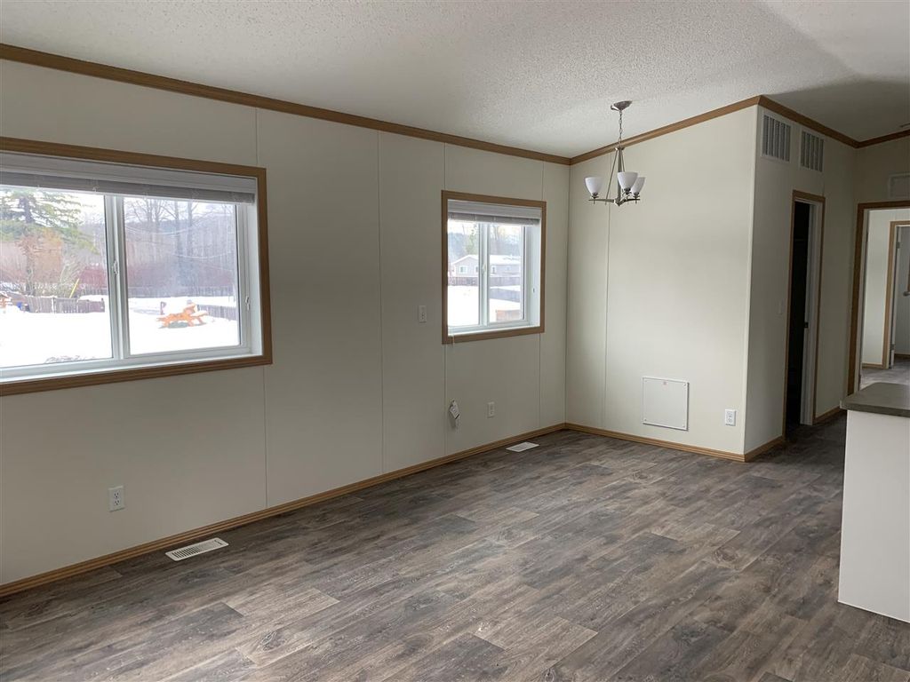 listing image 1102714512498248269