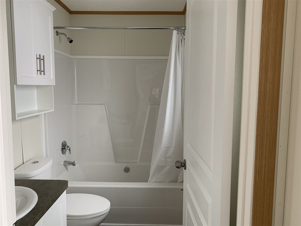 listing image 1107320295530727029