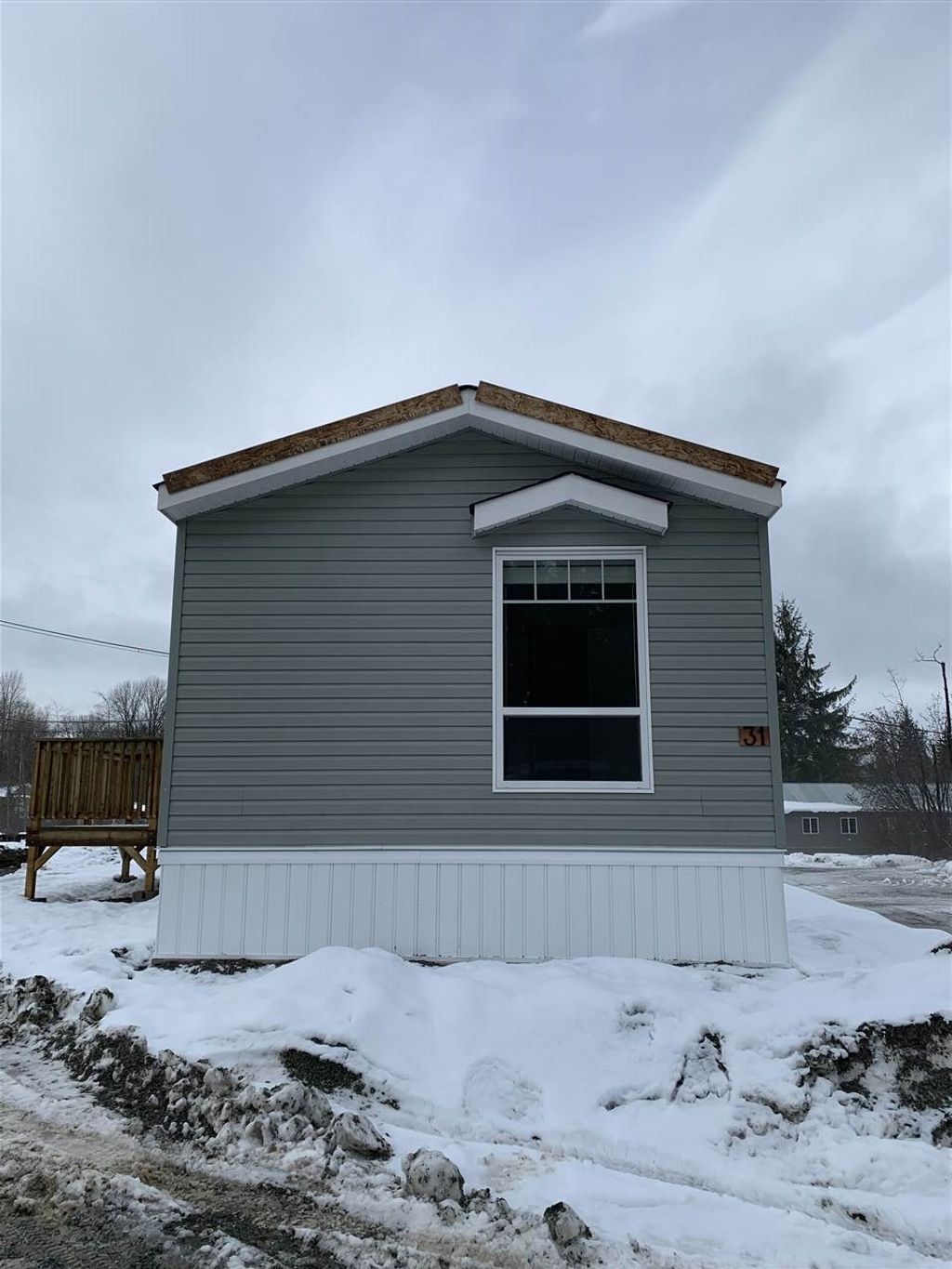 listing image 1104882465589334588