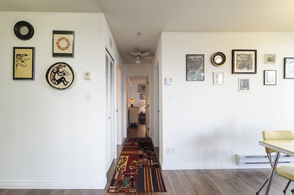 listing image 1104451949764857699