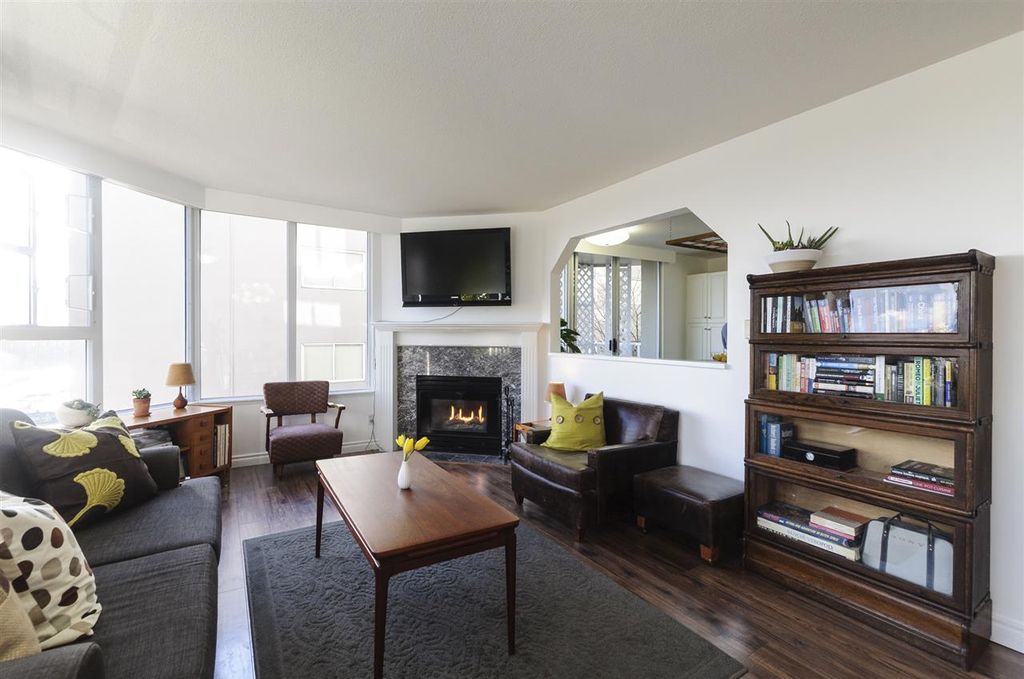 listing image 1100038220051930065