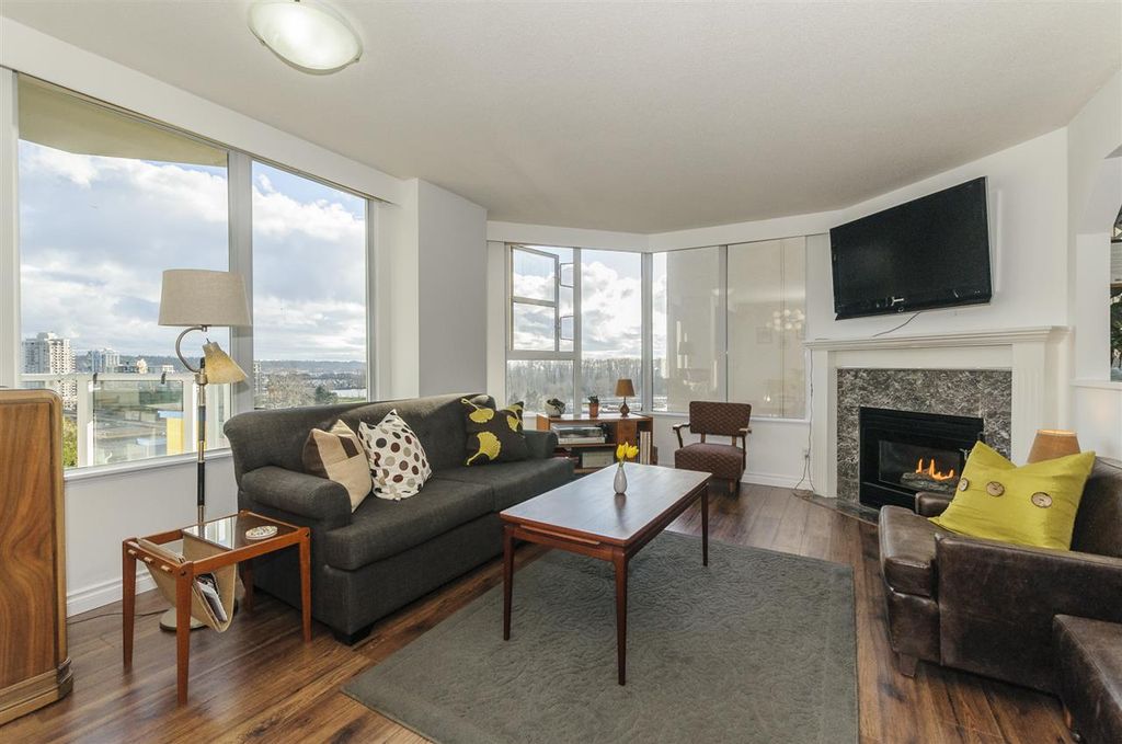 listing image 1101939708923866848