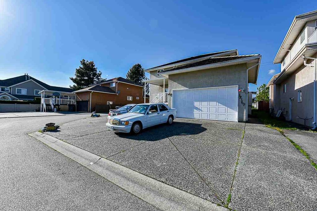 listing image 1109520759840771343