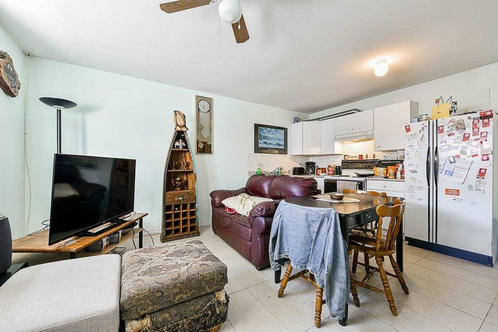 listing image 1104958242050041098