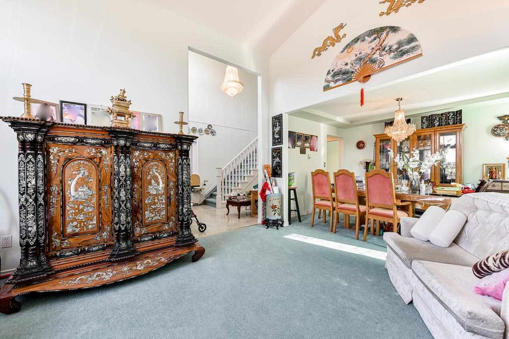 listing image 1100544390463230634