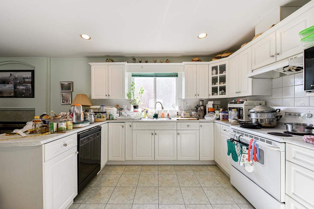 listing image 1101326228833383703