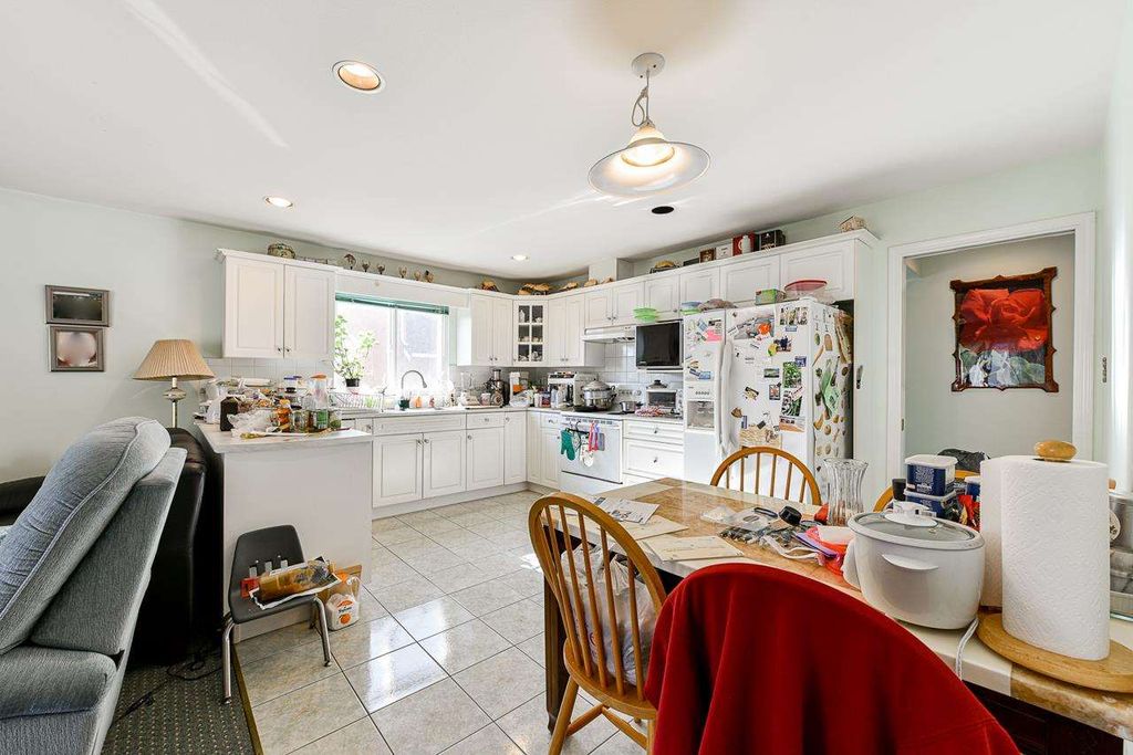 listing image 1103492621324470540