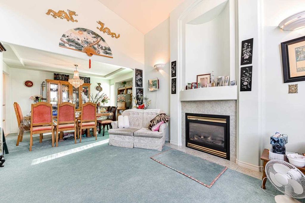 listing image 1100300039260757873