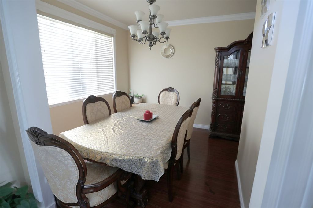 listing image 1108445831884273507