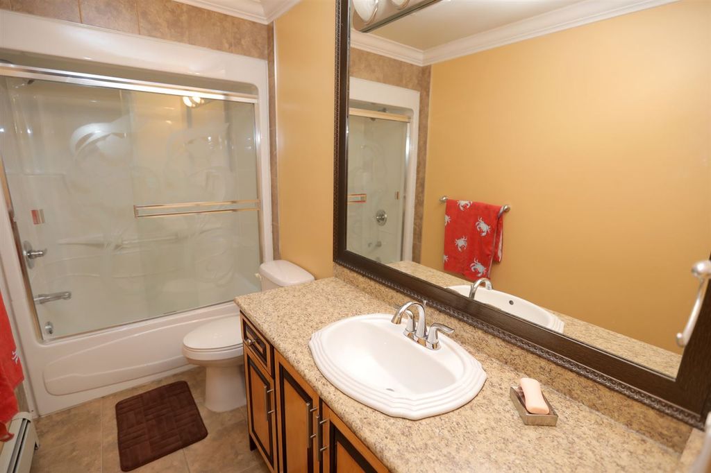 listing image 1105229731124166904