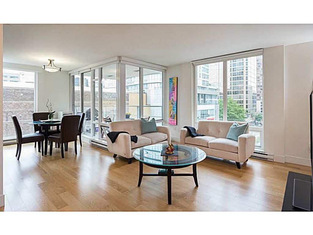 listing image 1100619480367948383